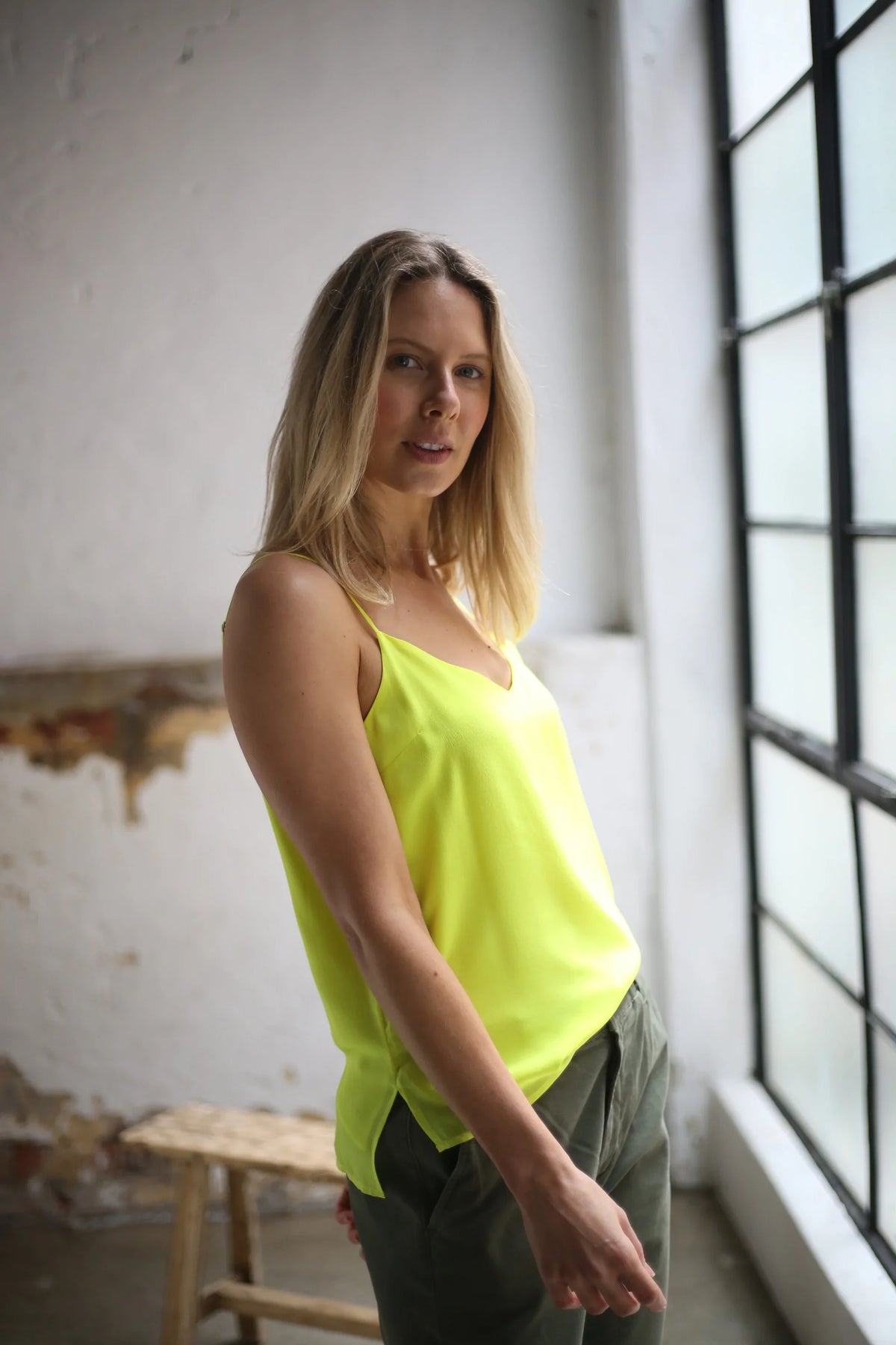 Alessandra Cami - Neon Yellow