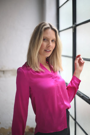 Olivia Blouse | Magenta